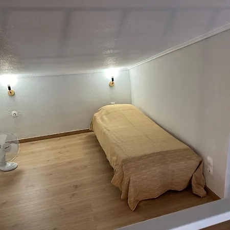 Andromeda Loutra Oraias Elenis