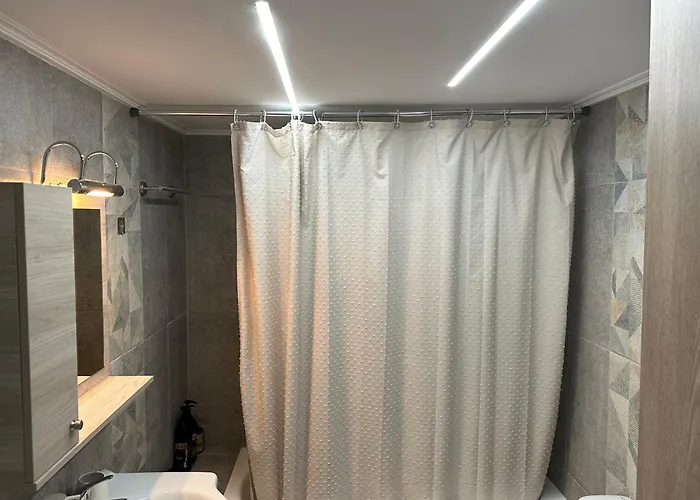 Andromeda Loutra Oraias Elenis